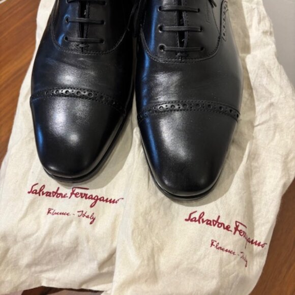 Salvatore Ferragamo Riley Oxfords – Black Calf – Size 10.5 EE - Picture 8 of 9